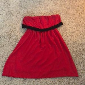 Only been worn once! Red strapless dress. Size M.